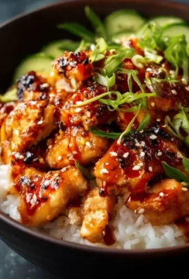 Spicy Honey-Gin Extract Extractger Chicken Bowls with Yum Yum Sauce