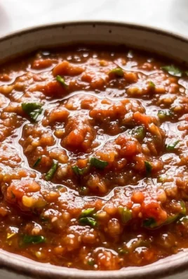 Blender Salsa (Restaurant Style Salsa)